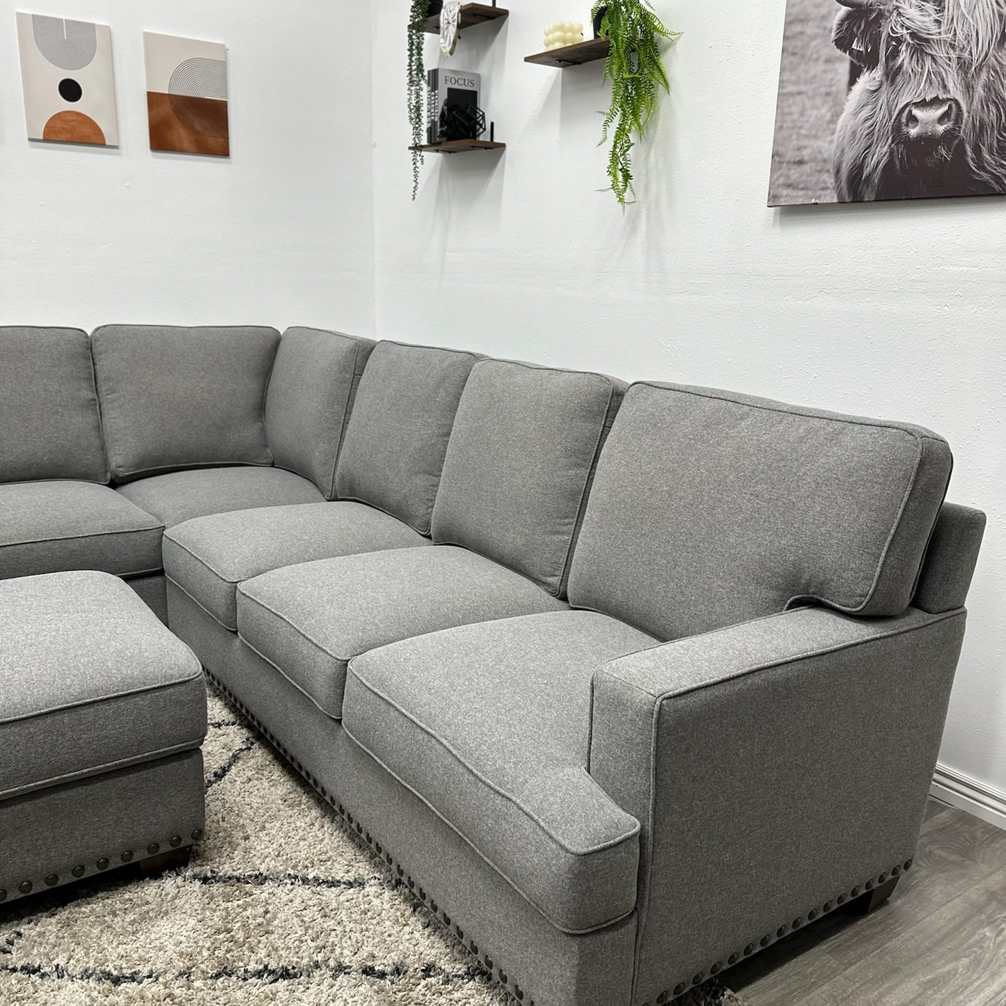 Grey Sectional Couch Thomasvile - Free Delivery