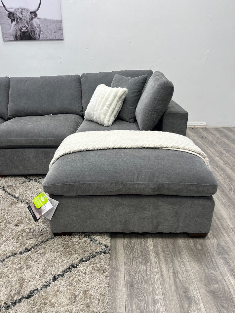 Thomasville Lowell 6-piece Fabric Modular Sectional