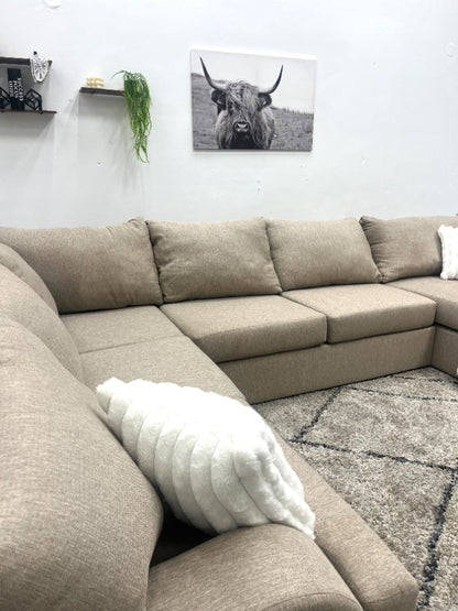 Preowned Cream Sectional Couch