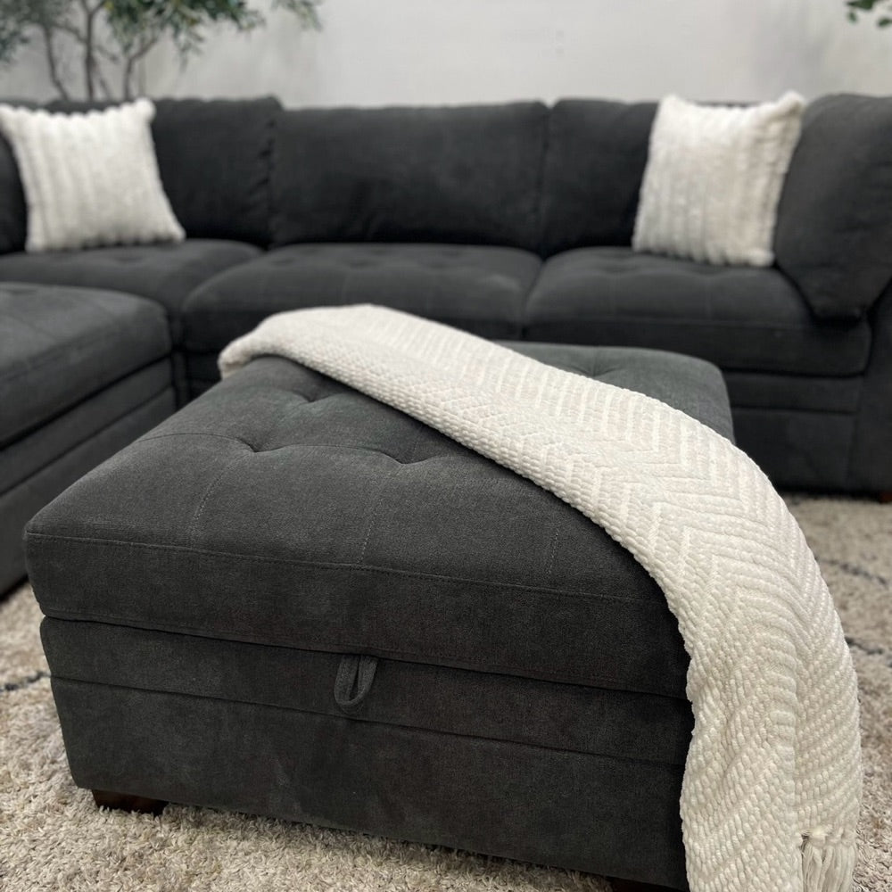 Thomasville Tisdale Modular Sectional 6-piece Dark Gray with Storage Ottoman