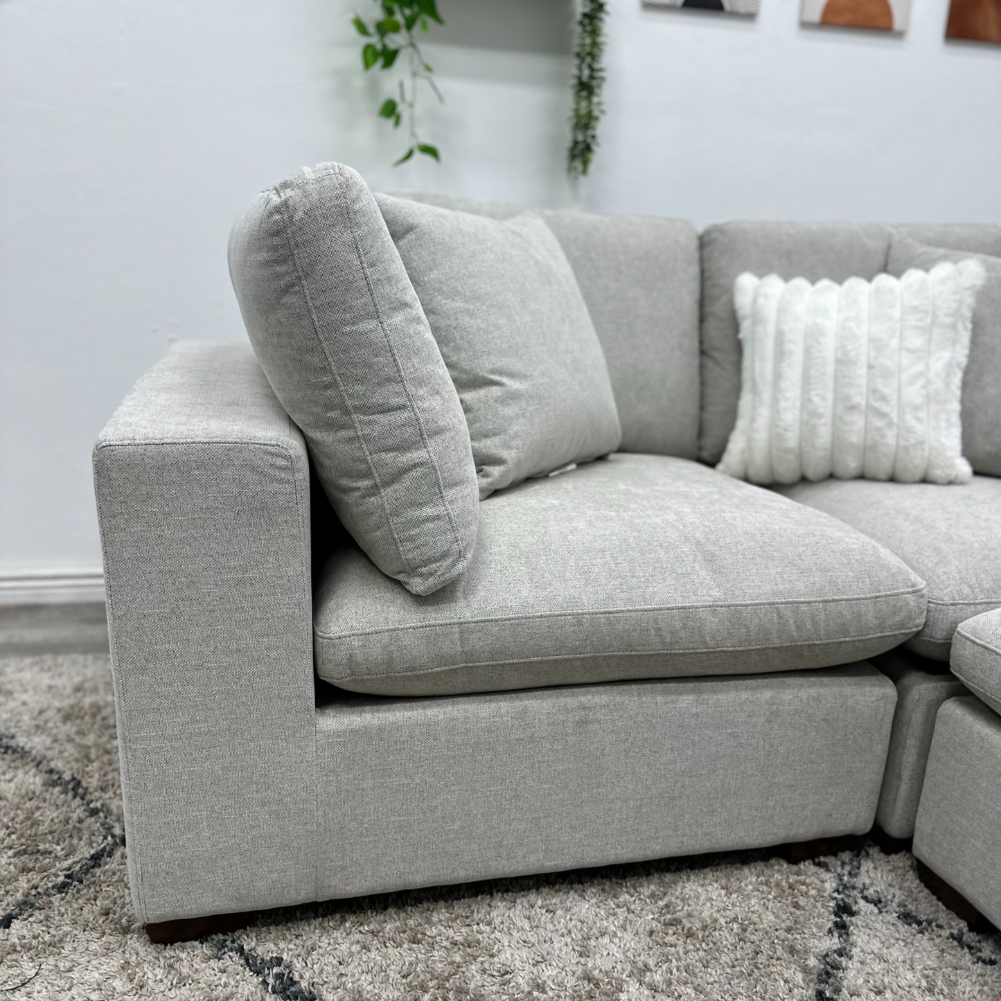 Lowell 6 Piece Light Gray Sectional