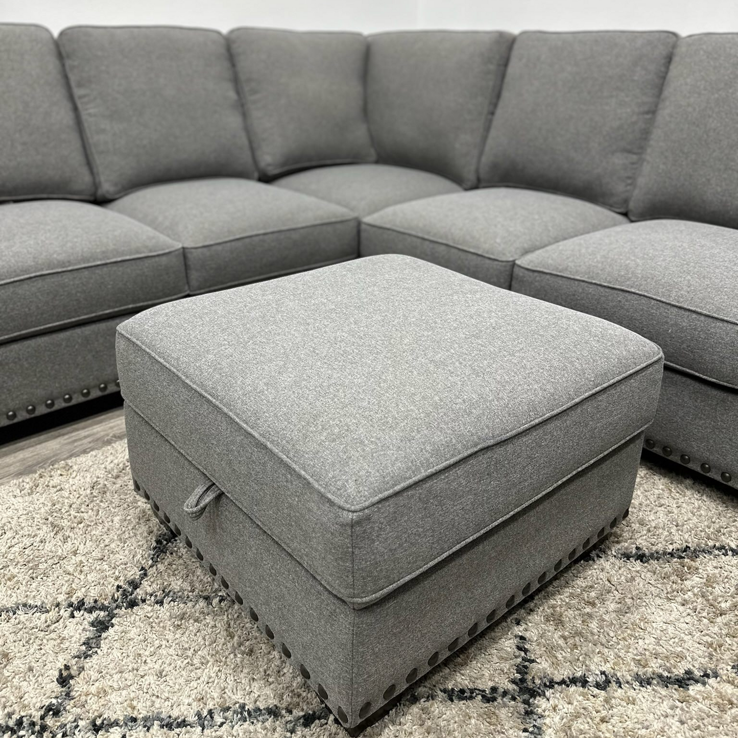Grey Sectional Couch Thomasvile - Free Delivery