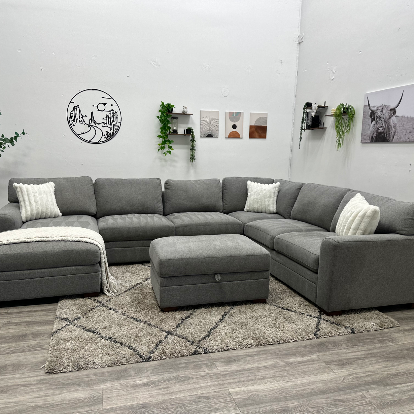 Thomasville Sectional Couch - Free Delivery
