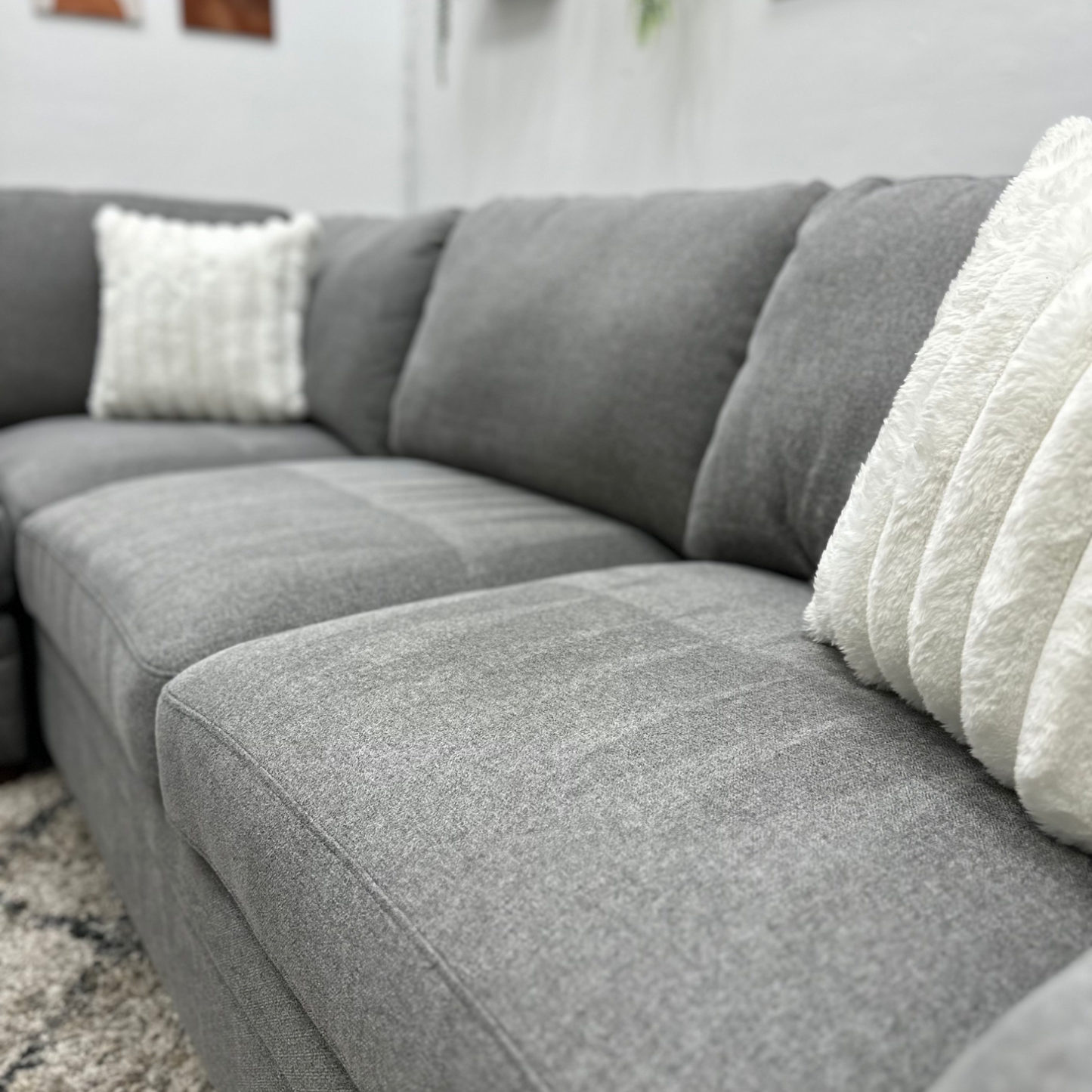 Thomasville Sectional Couch - Free Delivery