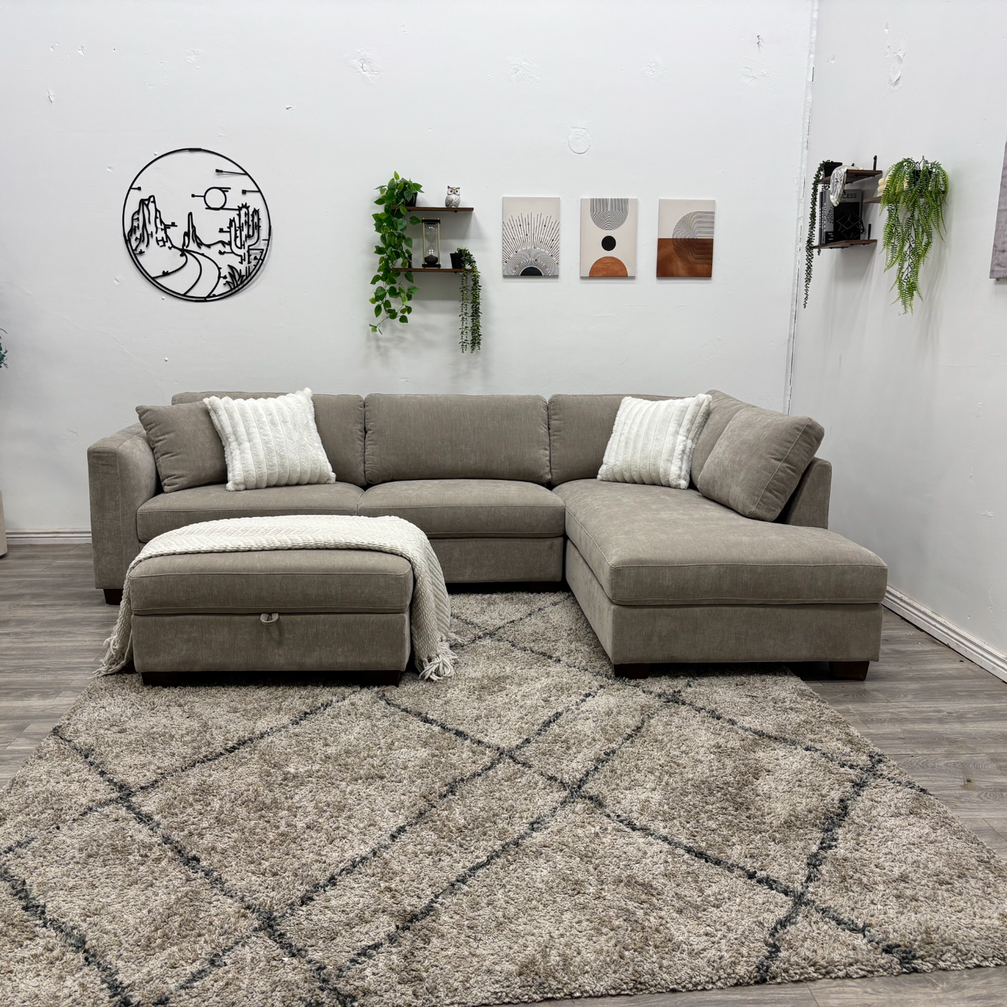 Thomasville Sectional Couch - Free Delivery