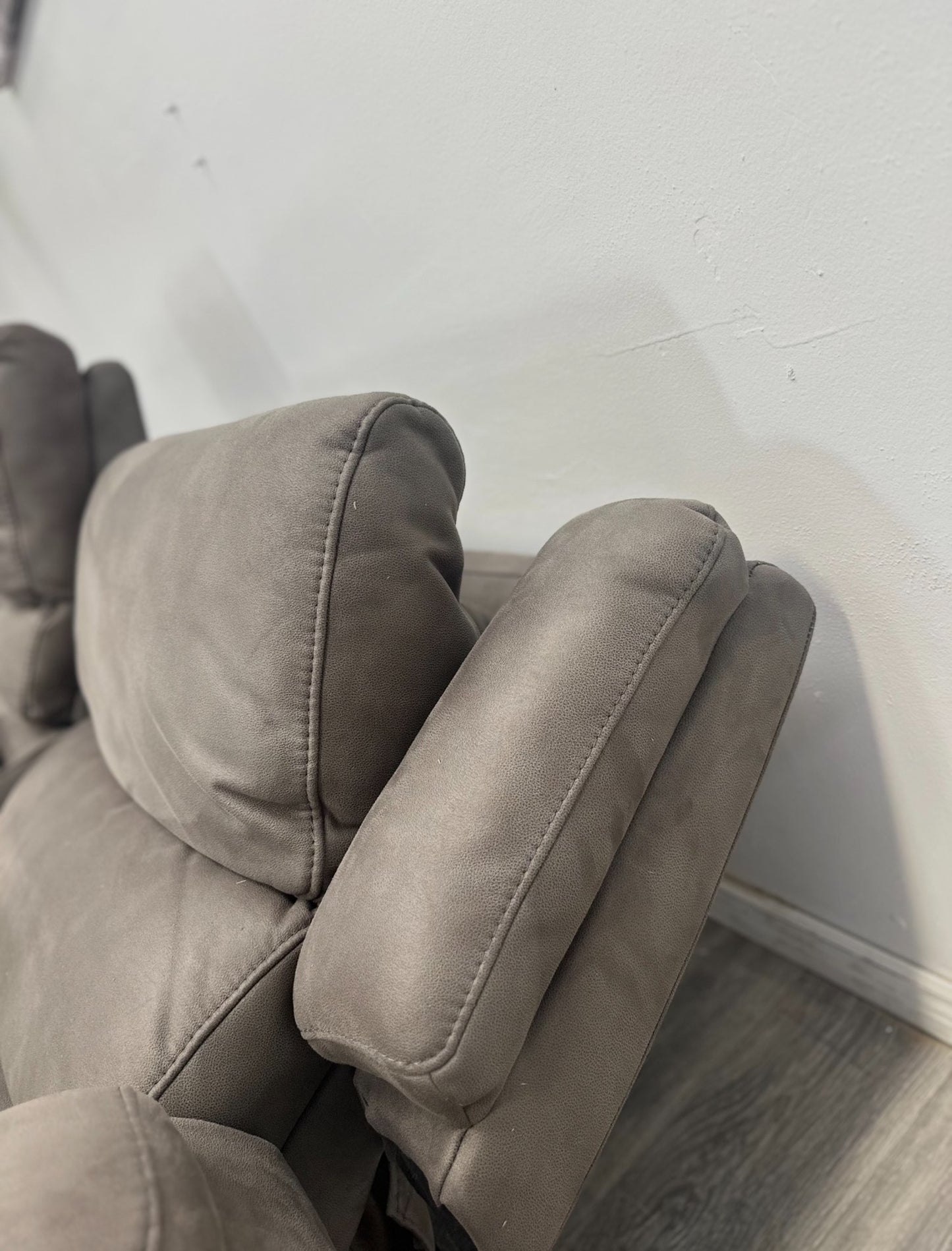 Carlin Fabric Power Reclining Sectional with Power Headrests