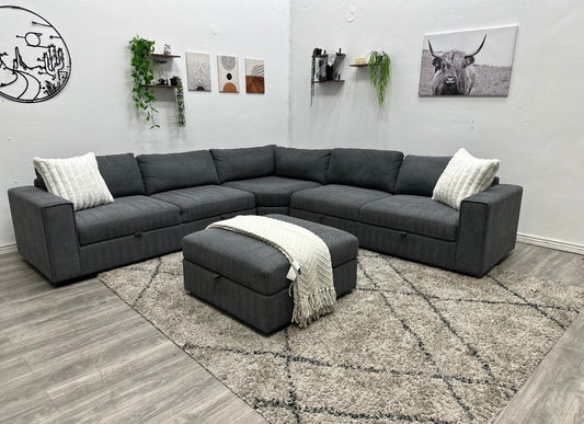 Thomasville Sectional Couch - Free Delivery