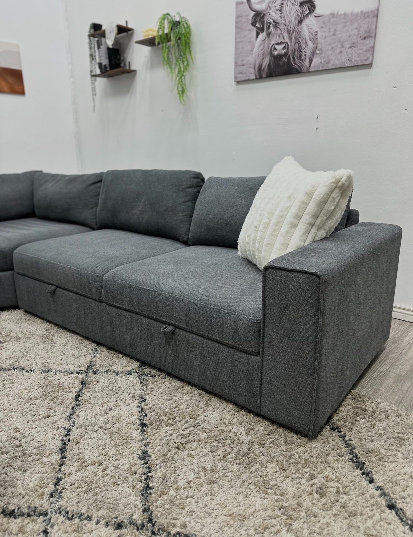 Thomasville Sectional Couch - Free Delivery